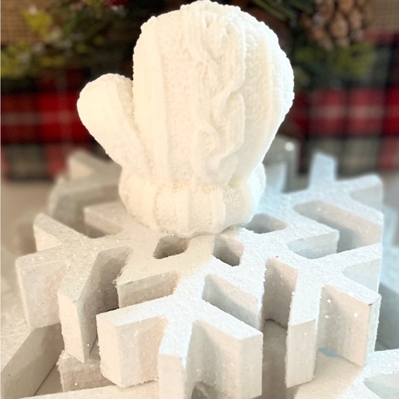 Handmade Decorative Soap MITTEN Soap - Picture 3 of 3